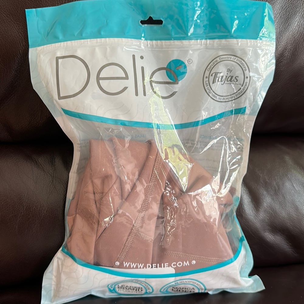 COPY - Delie Colombian Faja/Shapewear/Girdle NWT Size XL